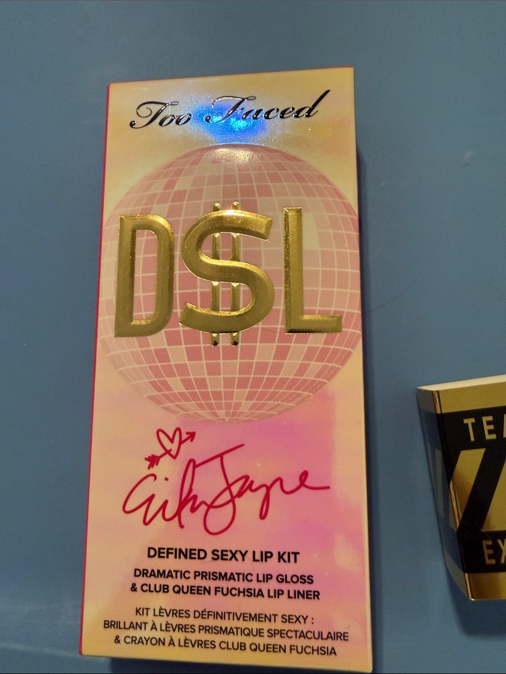 Too Faced Pink & Gold D$L Lip Kit - Picture 6 of 6